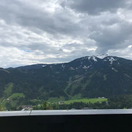 Sonnenhanglodge 아파트